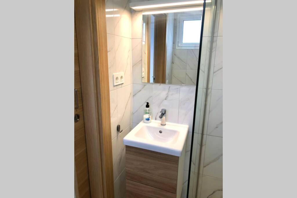 Modern & Spacious Studio Isla, Puerto Del Carmen Tias Exterior photo